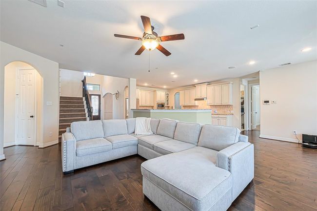 10018 Durango Path Ln, House other with 7 bedrooms, 4 bathrooms and 4 parking in Cypress TX | Image 12