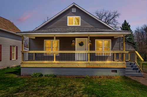 307 S Park Ave, Rensselaer, IN, 47978-3037 | Card Image