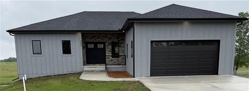284 Sw 1311st Rd, Holden, MO, 64040-7901 | Card Image