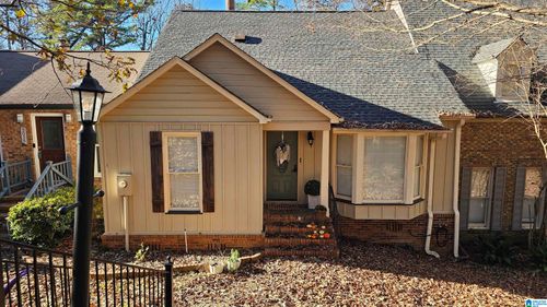 3028 Old Stone Dr, Birmingham, AL, 35242-4022 | Card Image