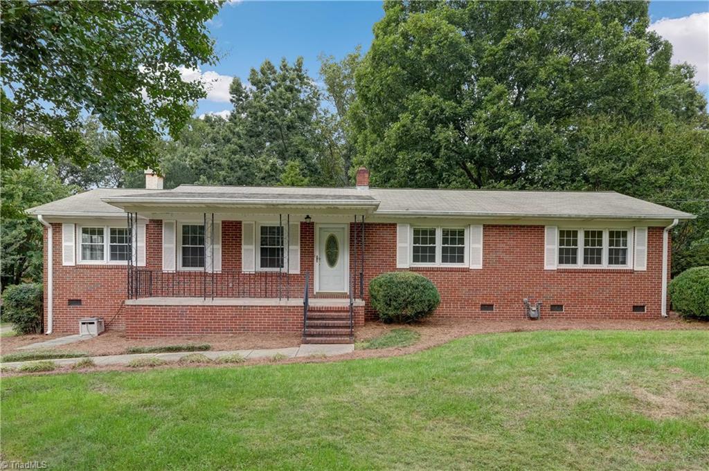 Woodlyn Way, Greensboro, NC 27407