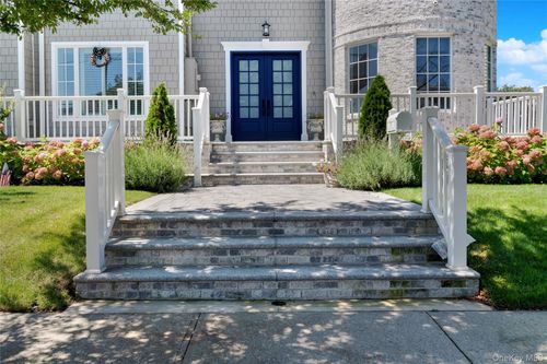 171 Beach 148th Street, New York, NY, 11694 | Card Image