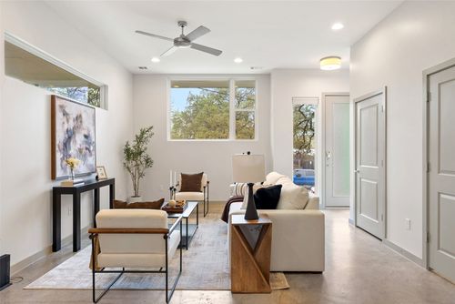 b-2805 Sol Wilson Ave, Austin, TX, 78702-2558 | Card Image