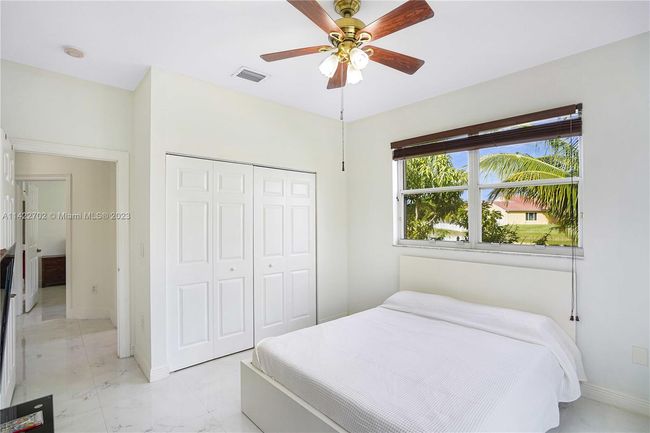 4602 Sw 185th Ave, House other with 5 bedrooms, 3 bathrooms and null parking in Miramar FL | Image 23