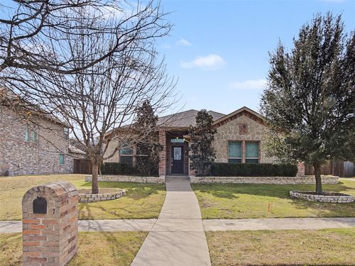 924 Blue Quail Run, Glenn Heights, TX, 75154-8443 | Card Image