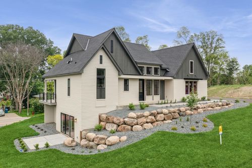 2706 Lakeview Ave, Little Canada, MN, 55113-2033 | Card Image