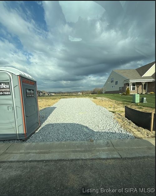 2005 Augusta Pkwy, Henryville, IN, 47126-4503 | Card Image