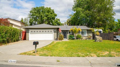 4682 Flax Court, Rohnert Park, CA, 94928 | Card Image