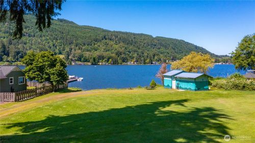 18-22989 Lake Mcmurray Ln, Mount Vernon, WA, 98274-8056 | Card Image