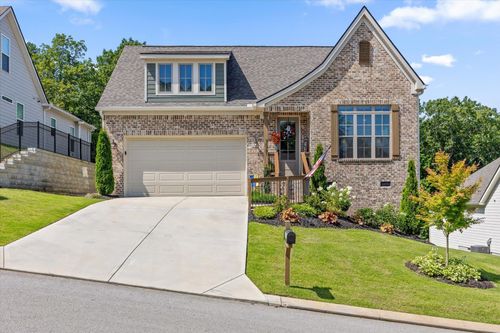 7061 Mercedes Ln, Ooltewah, TN, 37363-5594 | Card Image