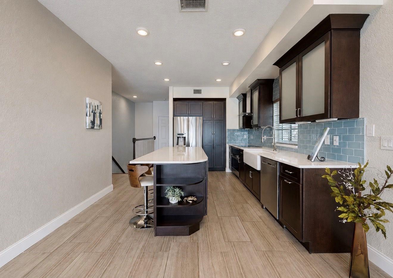 Residential Lease in ST PETE BEACH 5