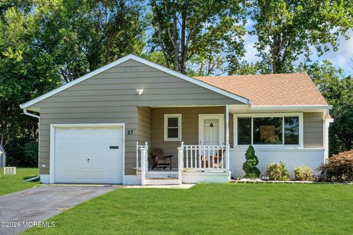27 Hare Bell Holw, Toms River, NJ, 08755-3224 | Card Image