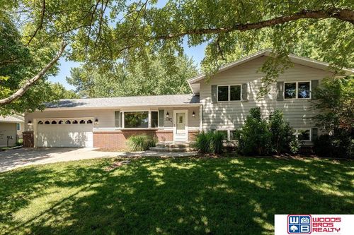 1317 Harre Lane, York, NE, 68467 | Card Image