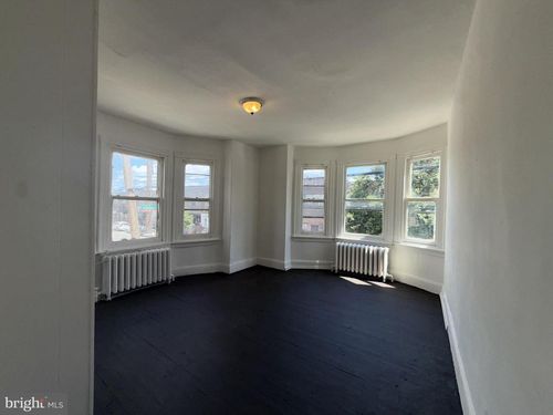 2200 Winton St, PHILADELPHIA, PA, 19145-3320 | Card Image