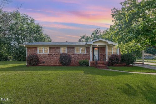 2141 Biltmore Dr, Fayetteville, NC, 28304-5810 | Card Image
