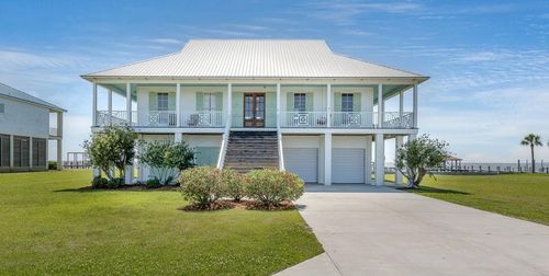 35 N Treasure Isle Road, Slidell, LA, 70461 | Card Image