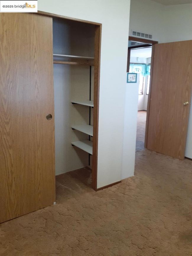 136 Castle Ct, Home with 2 bedrooms, 2 bathrooms and 2 parking in Fortuna CA | Image 13