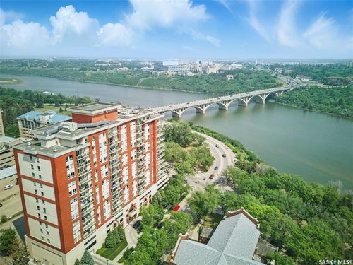 1006-902 Spadina Cres E, Saskatoon, SK, S7K0G8 | Card Image