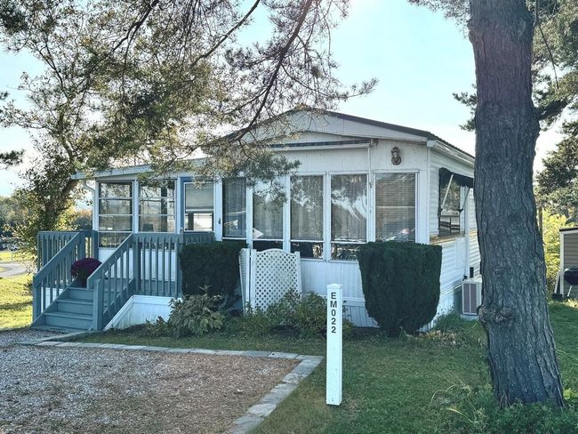 22 Empire Cir, House other with 1 bedrooms, 1 bathrooms and null parking in South Hero VT | Image 30