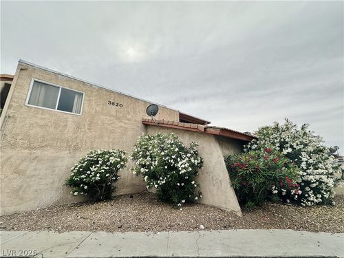 2-3620 Ala Dr, Las Vegas, NV, 89103-1466 | Card Image