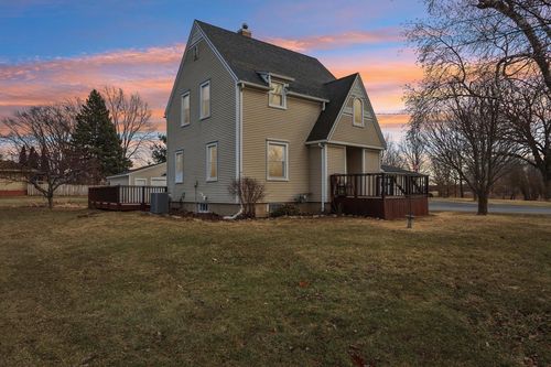 5528 Catfish Court, Westport, WI, 53597 | Card Image