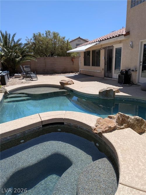 7608 Stray Horse Ave, Las Vegas, NV, 89113-7201 | Card Image