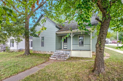 5327 Smith St, RUSSELLVILLE, MO, 65074-1108 | Card Image