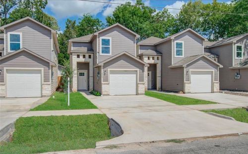 8209 Westcott Rd, Houston, TX, 77016-6035 | Card Image