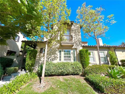82 Passage, Irvine, CA, 92603-0602 | Card Image