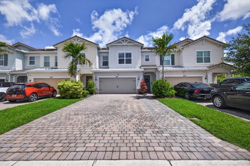 4715 Eucalyptus Dr, Hollywood, FL, 33021-7061 | Card Image