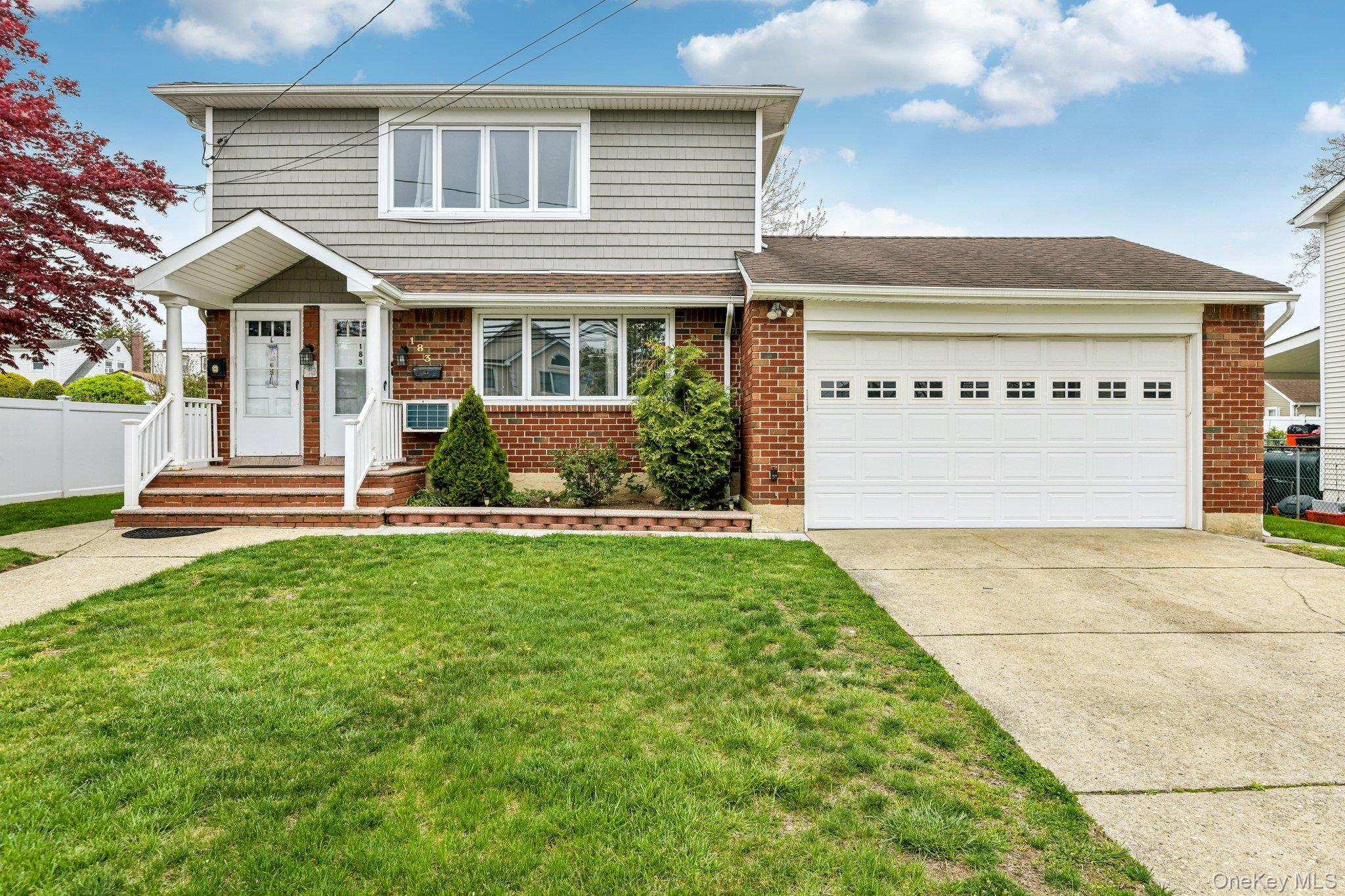 183 Litchfield Ave, Elmont, NY 11003