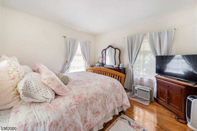 692 W 8 Th St, House other with 7 bedrooms, 3 bathrooms and null parking in Plainfield NJ | Image 18