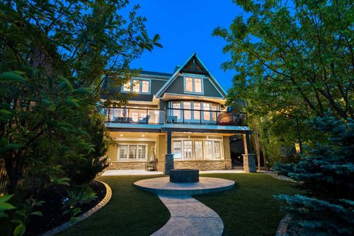 384 Coopers Terr Sw, Airdrie, AB, T4B0X5 | Card Image