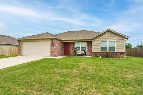 246 Justin Street, Elkins, AR, 72727 | Card Image