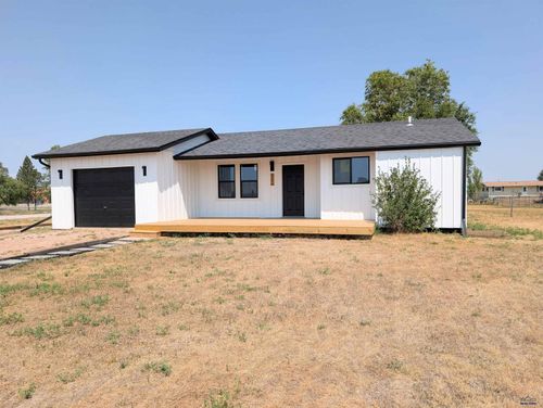 502 Falcon Dr, Box Elder, SD, 57719-9705 | Card Image