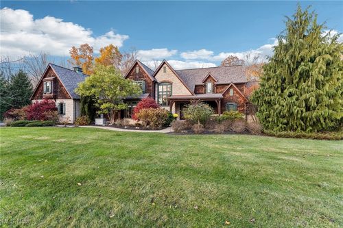 190 Mill Run, Aurora, OH, 44202-6705 | Card Image