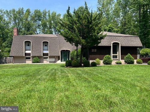 22 Virginia Trl, MEDFORD, NJ, 08055-9061 | Card Image