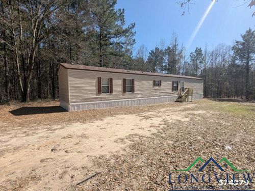 570 County Road 3325, Atlanta, TX, 75551-6204 | Card Image