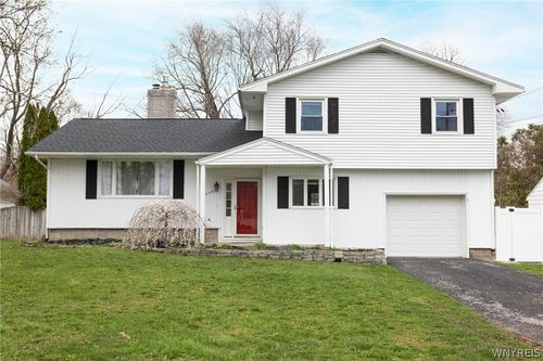 208 Trumbull Pkwy, Batavia, NY, 14020-1708 | Card Image