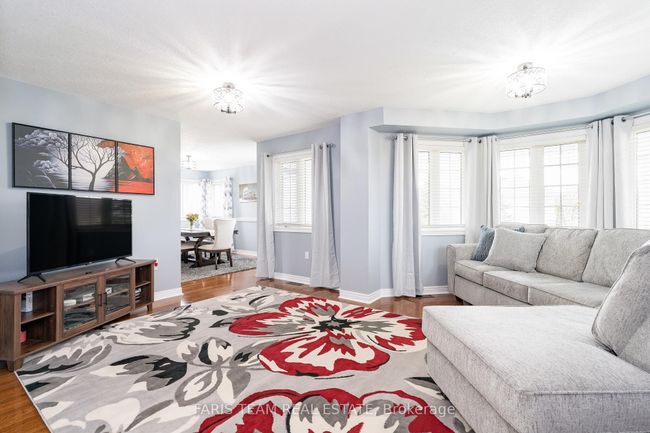 56 Cindy Lane, House other with 3 bedrooms, 3 bathrooms and 6 parking in Lisle ON | Image 7