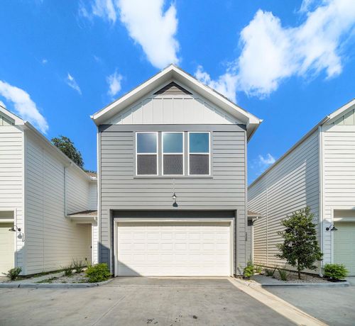 b-11 Wellford St, Houston, TX, 77022-2625 | Card Image