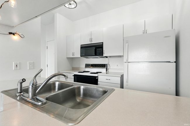APT-311 - 113 W Wayne St, Condo with 1 bedrooms, 1 bathrooms and null parking in Fort Wayne IN | Image 13