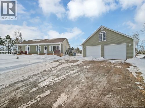 10 Tall Pine St, Irishtown, NB, E1H2K8 | Card Image