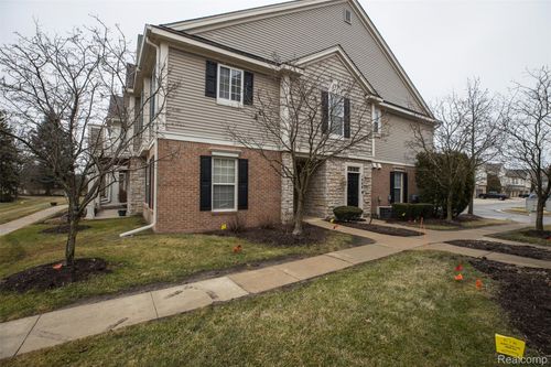 38-1890 Cedar Valley Dr, Canton, MI, 48188-2249 | Card Image