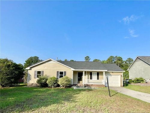 6732 Vaughn Rd, Fayetteville, NC, 28304-6016 | Card Image