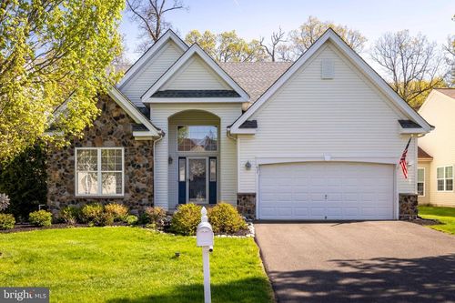 617 N Settlers Cir, WARRINGTON, PA, 18976-3612 | Card Image