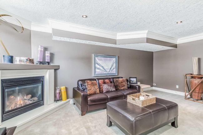 37 Rowland Lane, Home with 3 bedrooms, 2 bathrooms and 2 parking in Okotoks AB | Image 26