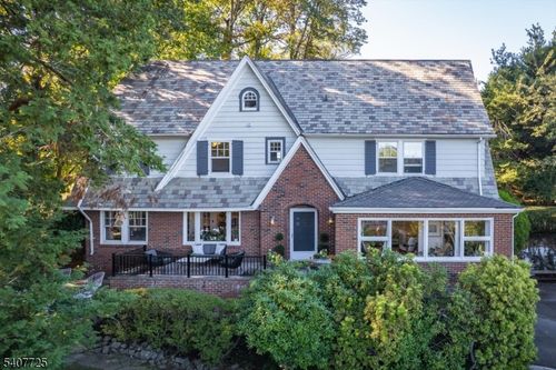 237 Underhill Rd, South Orange, NJ, 07079-1330 | Card Image