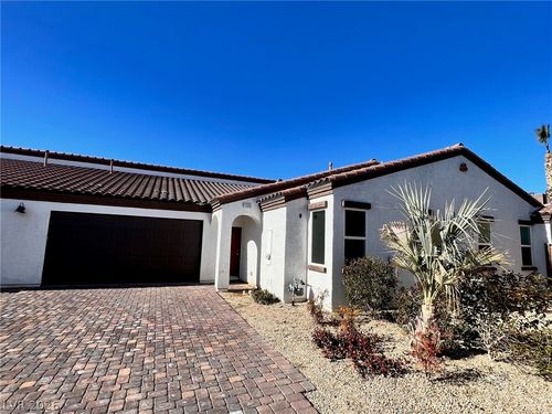 1586 Tilman Ln, Boulder City, NV, 89005-1720 | Card Image