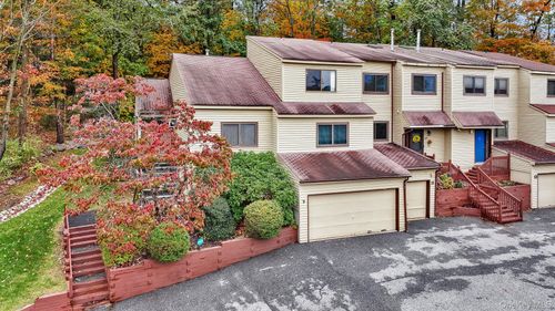 9 Cherry Ct, Highland Mills, NY, 10930-2800 | Card Image
